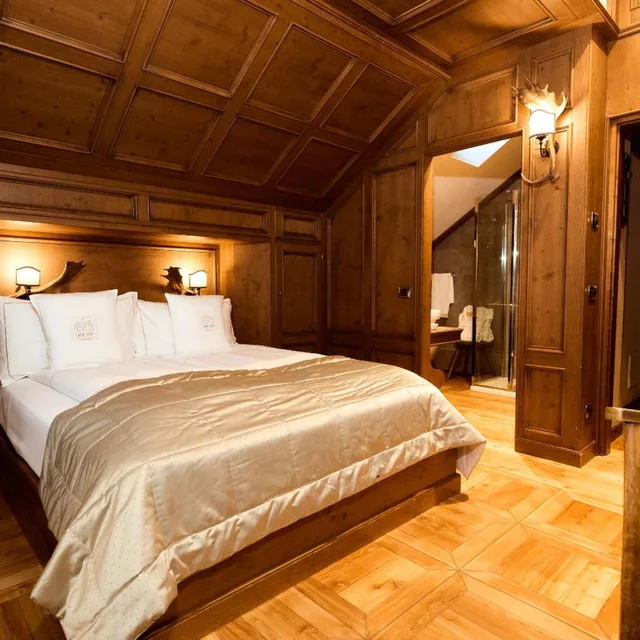 غرفة فاخرة بسرير مزدوج، Ambra Cortina Luxury Fashion Boutique Hotel 3/10