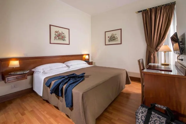 غرفة بسريرين منفصلين، Villa Grazioli 3/5