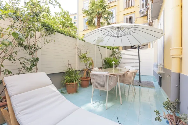 Assoli House، Avvocata، نابولي 17/30
