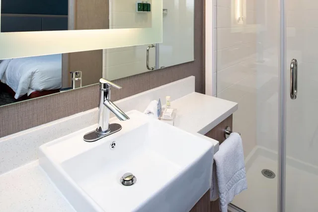 جناح بسرير كينج مع أريكة، SpringHill Suites by Marriott Amelia Island 2/4
