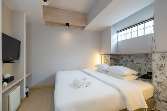 Skylight, City, Twin Beds, Metz Pratunam Hotel 3/10