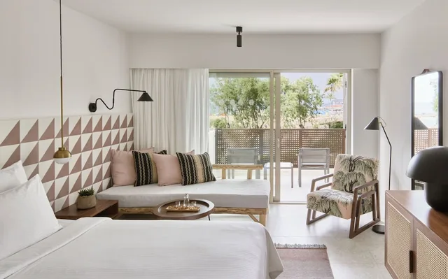 Bungalow, King and Twin Beds, Lateral Side Sea View، Phaea Cretan Malia 1/2