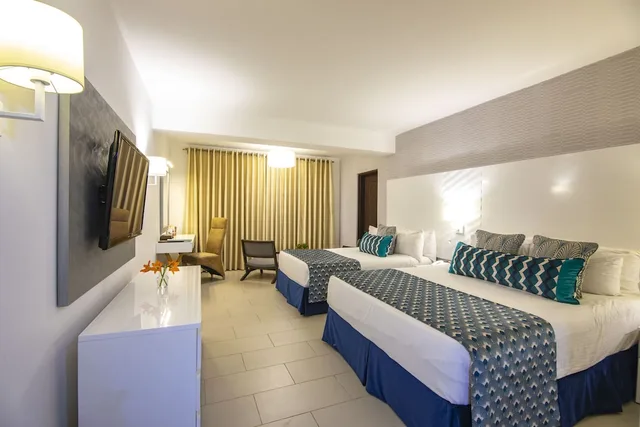 غرفة ديلوكس بسريرين منفصلين بشرفة، Leopard Beach Resort and Spa 1/4
