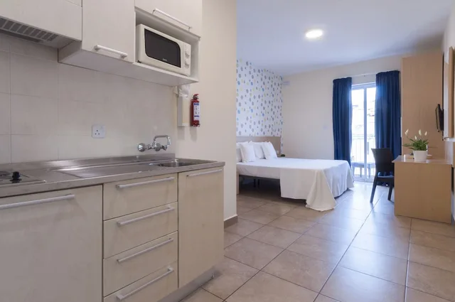 Beach, Studio, Twin Beds، Blubay Apartments By St Hotels 6/6