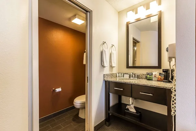 غرفة بسريرين مزدوجين، Sleep Inn Springfield South I60 near Medical District 4/4