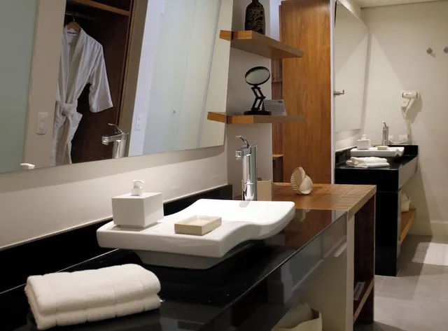 جناح بسرير كوين بإطلالة على الجبل، Hotel Spa Nau Royal 9/10
