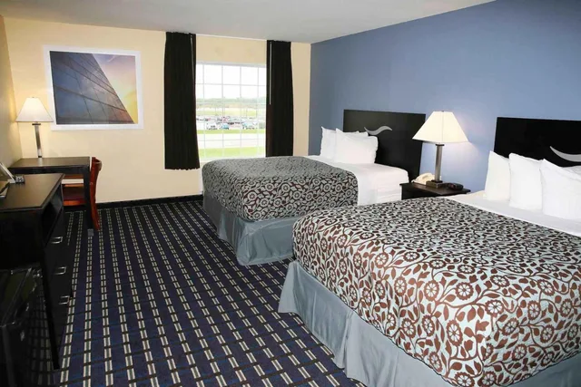 غرفة بسريرين كوين لغير المدخنين بمطبخ، Motel6 Chillicothe, MO 3/10