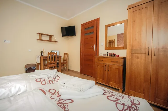 Comfort, Double Bed, No Balcony، Dom Wczasowy Na Szczycie 2/10