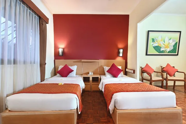 2 Bedrooms, Downstairs, Family, Villa, 1 Double and 1 Single Bed، Puri Dewa Bharata Hotel and Villas 9/10