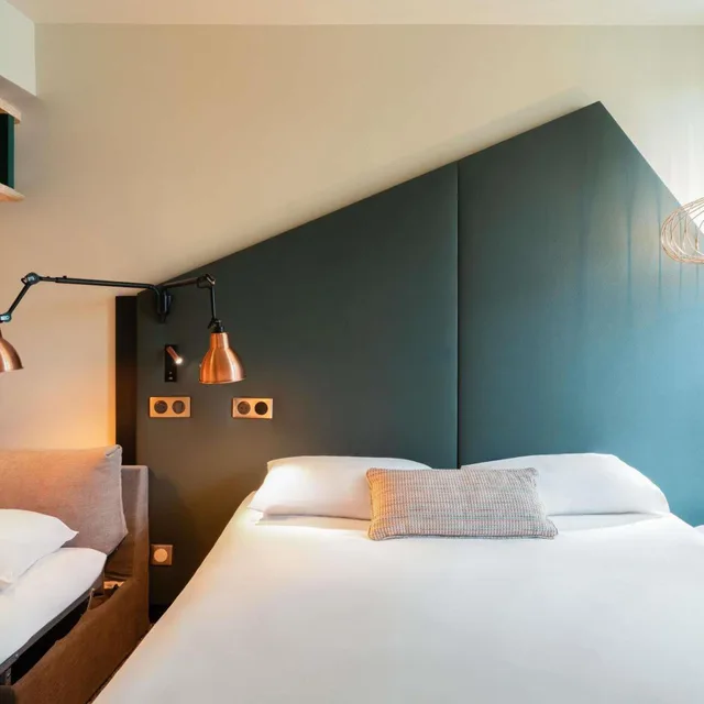 Standard, Double Bed, Sofa, ibis Styles Rouen Centre Rive Gauche 2/4