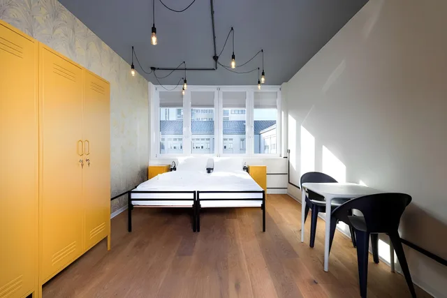 غرفة أساسية بسريرين مزدوجين بحمام مشترك، COFFEE INN Hostel Berlin 1/1