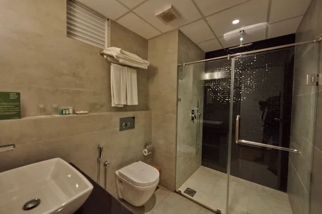 غرفة ديلوكس بسريرين منفصلين بإطلالة على الحديقة، Agnus Luxury Villa - Unawatuna 10/10