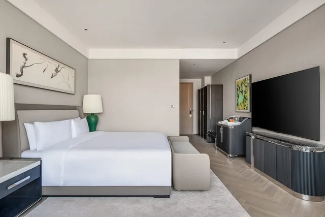 Intercontinental Maotai Town by IHG, Loushanguan 12/50