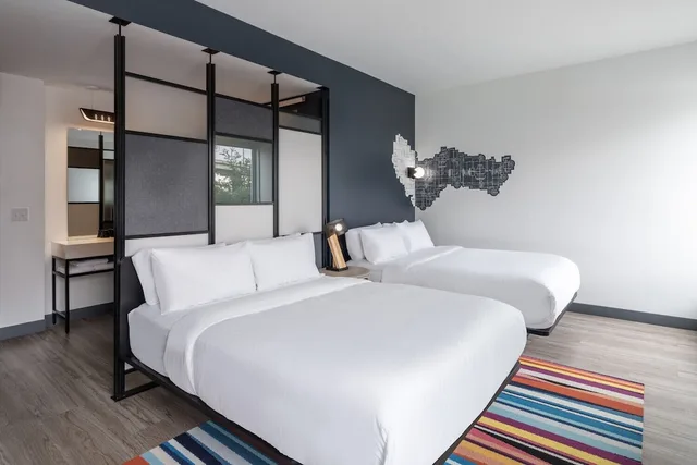 Suite, 2 Queen Beds, Accessible, Aloft Dallas Arlington 1/3