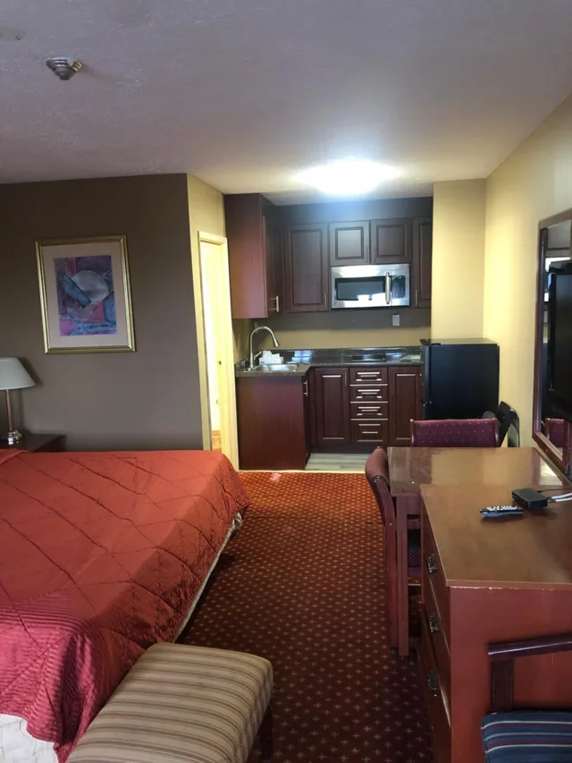 استوديو بسرير كوين، Niagara Lodge Suites 2/9