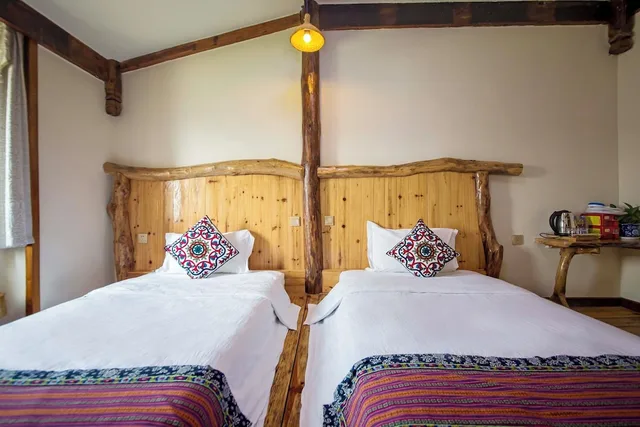 Senior, Twin Beds, Hill View، Xiangxi Dreamweaver Inn 1/6