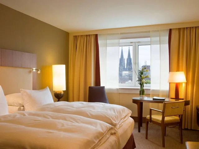 Domblick, Deluxe, King Bed، Pullman Cologne 4/10