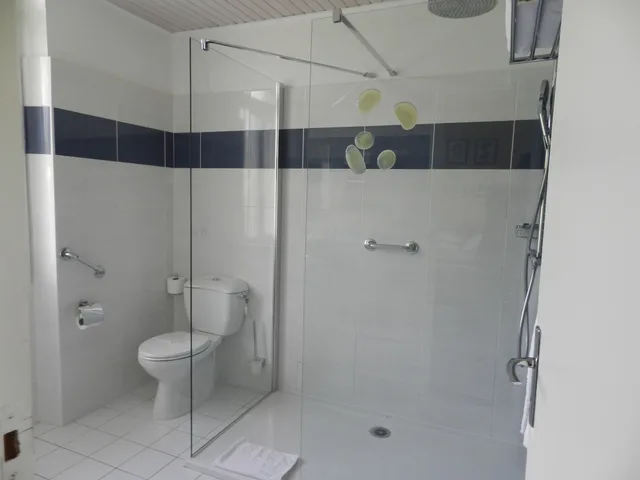 Standard, Double Bed, Grand Hotel Moriaz 2/3