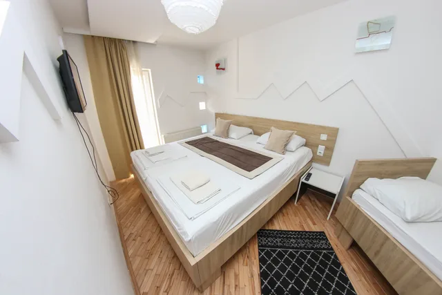 غرفة ثلاثية قياسية، Hayat Hotel 4/10