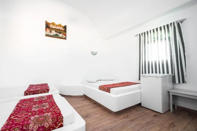 غرفة سوبيريور رباعية، Villa Iliovasilema Santorini 1/8