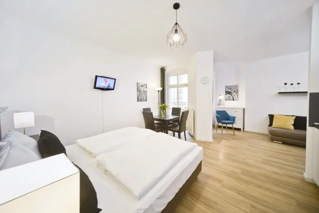 استوديو بسريرين منفصلين مع أريكة، Old Town Apartments Schonhauser Allee Berlin 7/10