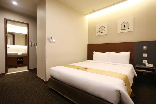 غرفة عائلية بسرير مزدوج وسريرين منفصلين، Hotel Skypark Myeongdong Ii Seoul 4/10