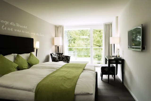Boutique, Double Bed، Parkhotel Schloss Hunigen 1/5
