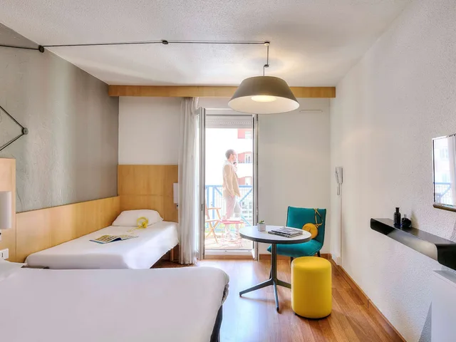 غرفة قياسية بسرير مزدوج وسرير فردي، Ibis Hyeres Centre 2/6