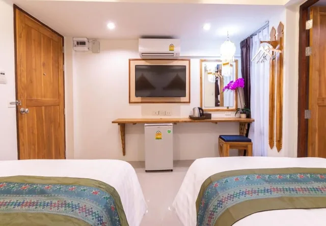 غرفة سوبيريور بسريرين منفصلين، Anumat Premium Budget Hotel 5/6