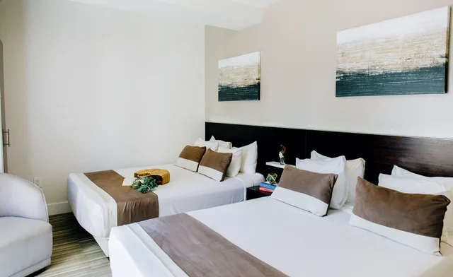 غرفة قياسية بسريرين كوين، CASA Boutique Hotel 2/3