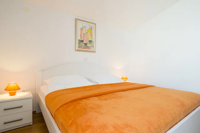شقة بسرير كينج بإطلالة على البحر بغرفة نوم واحدة، Apartmani Nikolina 3/10