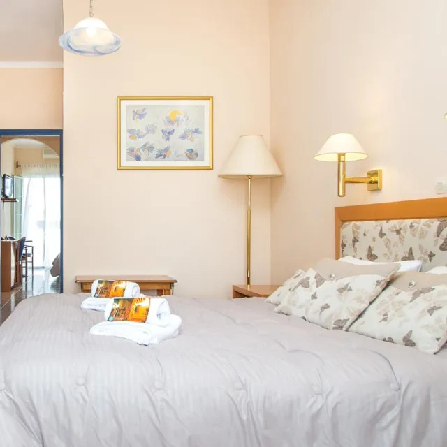 Connecting, Superior, Family, Apartment, Syros Atlantis Hotel 8/10
