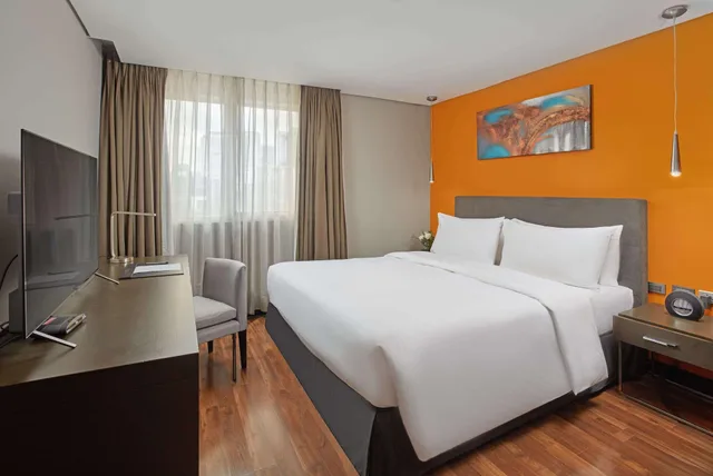 Fort Suite، F1 Hotel Manila BGC 1/4