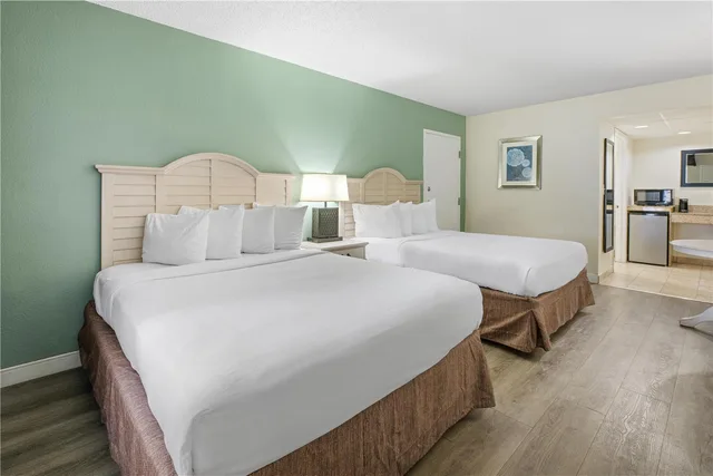 Room, 2 Queen Beds, Best Western Gateway to the Keys 2/4