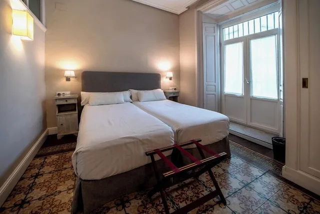 غرفة كومفورت بسريرين منفصلين، Hotel Simon 9/10