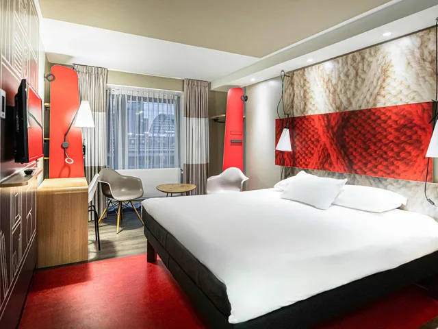 غرفة قياسية بسريرين منفصلين، Ibis Amsterdam Centre Hotel 1/8