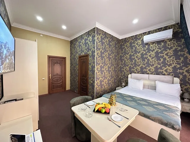 Economy, Queen Bed, No Window، Istanbul Gold Baku Hotel 9/10