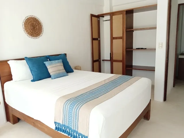 غرفة سوبيريور بسرير كوين، Noah Beach Hotel and Suites 5/10