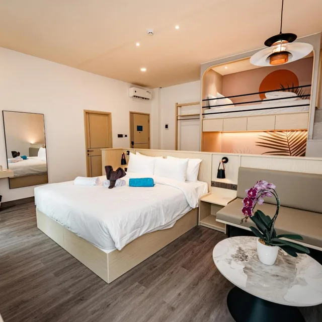 Suite, True Blue Menteng 5/10