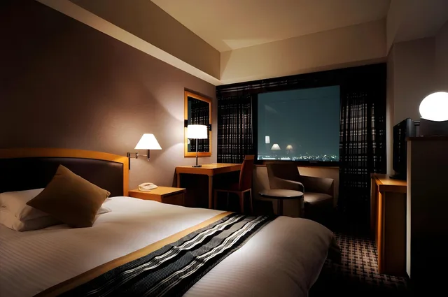 غرفة تنفيذية بسرير كوين، URAWA ROYAL PINES HOTEL 1/1