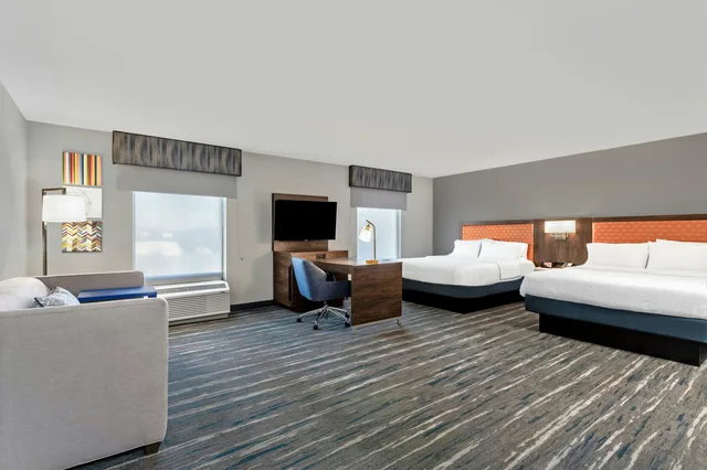 استوديو عائلي بسريرين كوين، Hampton Inn Suites Richmond 1/1