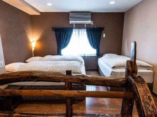 غرفة ثلاثية، Haus St.Anton 1/1