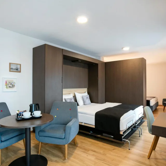 غرفة عائلية بسرير فردي، JUFA Hotel Hamburg HafenCity 1/7