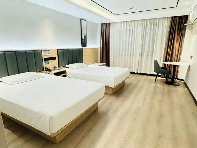 غرفة سوبيريور بسريرين، GreenTree Inn ShangHai Pudong New District KangQiao Industrial Zone JinXiu Road Hotel 2/2