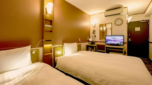 غرفة عائلية بسريرين منفصلين، Toyoko Inn Takasakieki Nishiguchi No 2 5/10