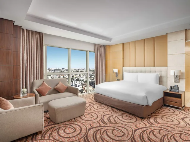 Deluxe, King Bed, Partial Sea View, City Tower، فندق ذا فينيو جدة الكورنيش(The Venue Jeddah Corniche) 3/6