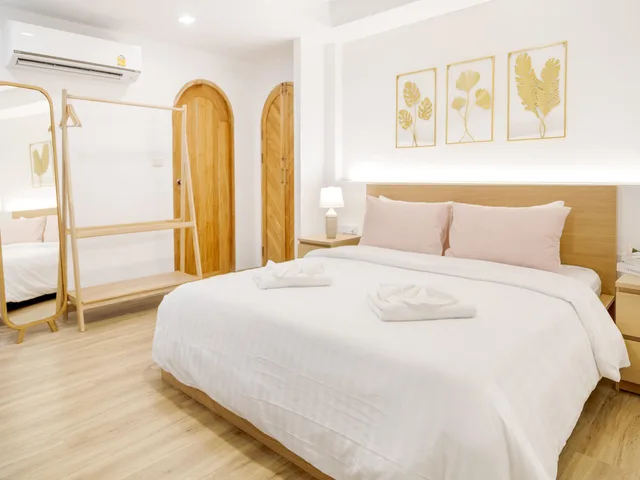 غرفة بريميير بسرير كينج، Grand Sattahip Hotel 1/2