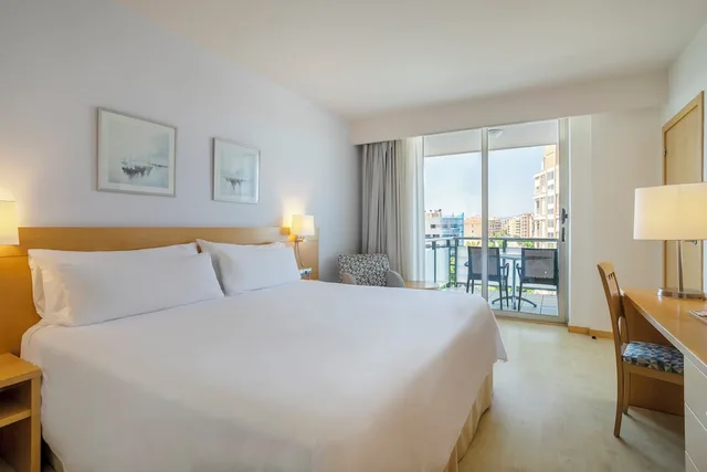 غرفة متصلة بأربعة أسرّة، Sol Port Cambrils (ex Tryp Port Cambrils) 1/6