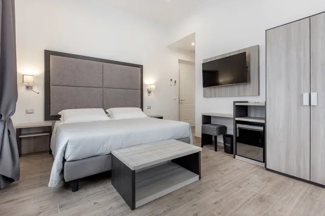 غرفة ديلوكس بسرير كوين بجاكوزي، Apollo Guest House 3/10