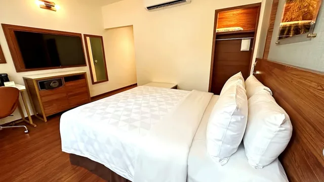 غرفة قياسية بسرير مزدوج، The Ritz Ex Tulip Inn 3/3